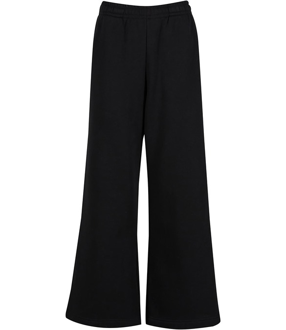 Women’s wide-leg sweatpants